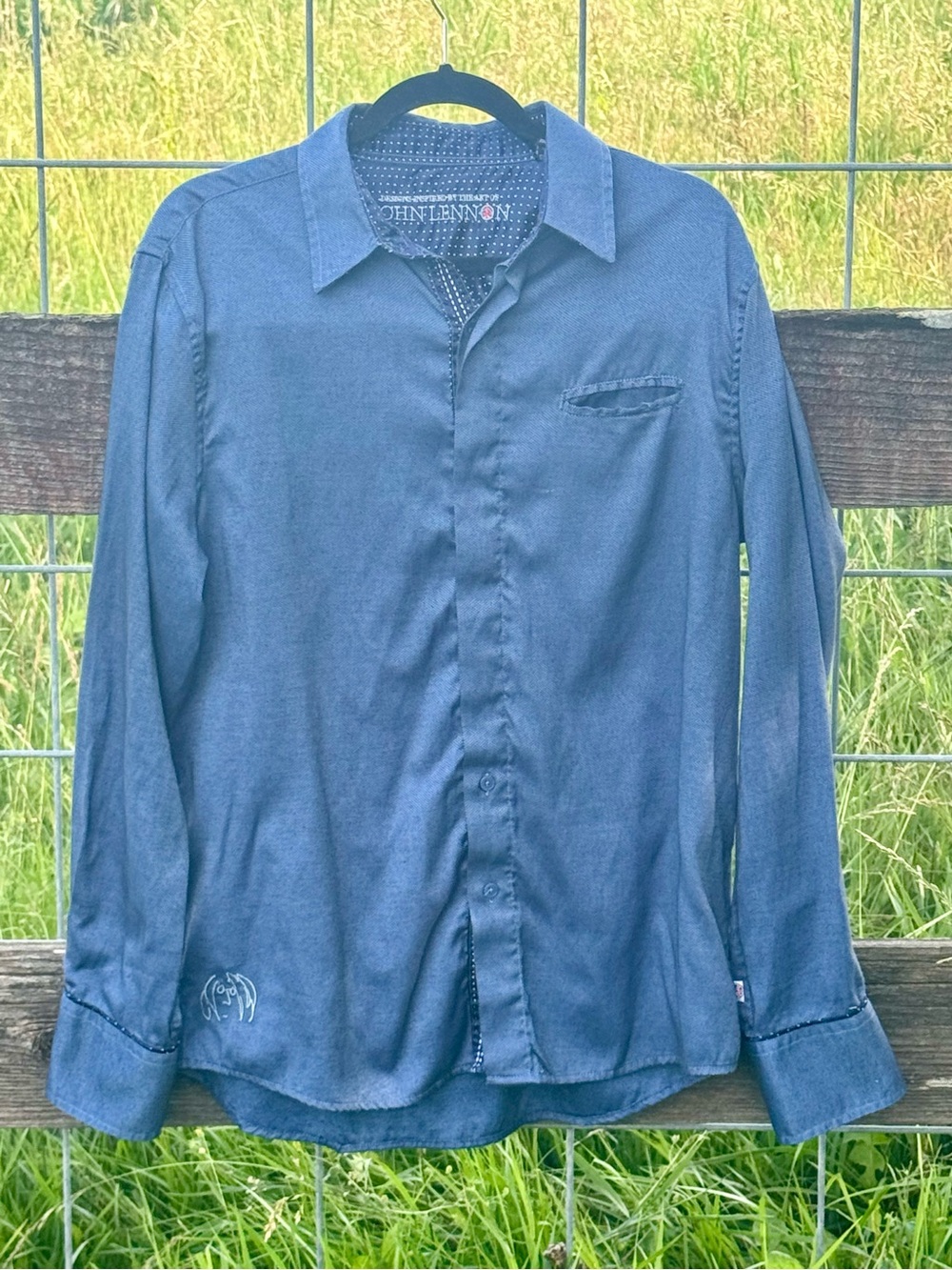 John‎ Lennon Mens L Shirt Blue Partially Hidden Placket Long Sleeve  Peace Sign